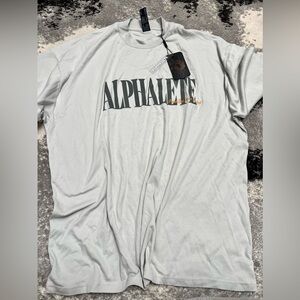 Alphalete T shirt